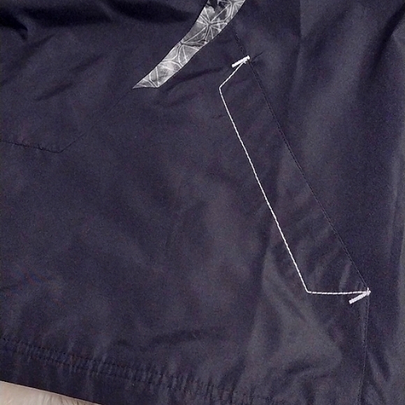 Reebox NFL Carolina Panthers windbreaker - Picture 10 of 13